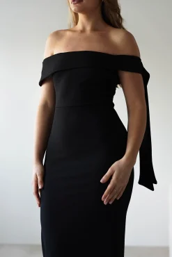 Amalthea Off the Shoulder Midaxi | Black