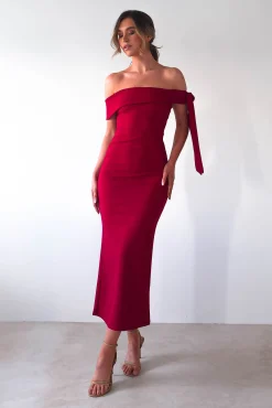 Amalthea Off the Shoulder Midaxi | Dark Red