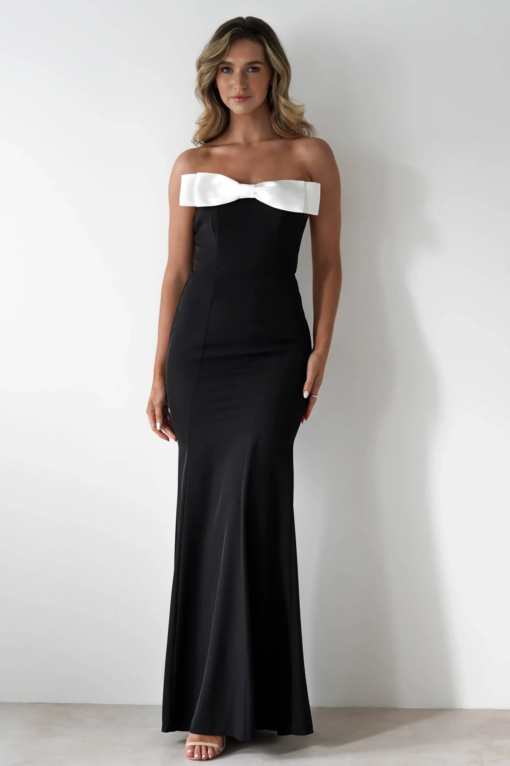 Beckett Strapless Bow Maxi Dress | Black/White