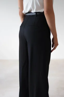 Carey Tailored Pants | Black