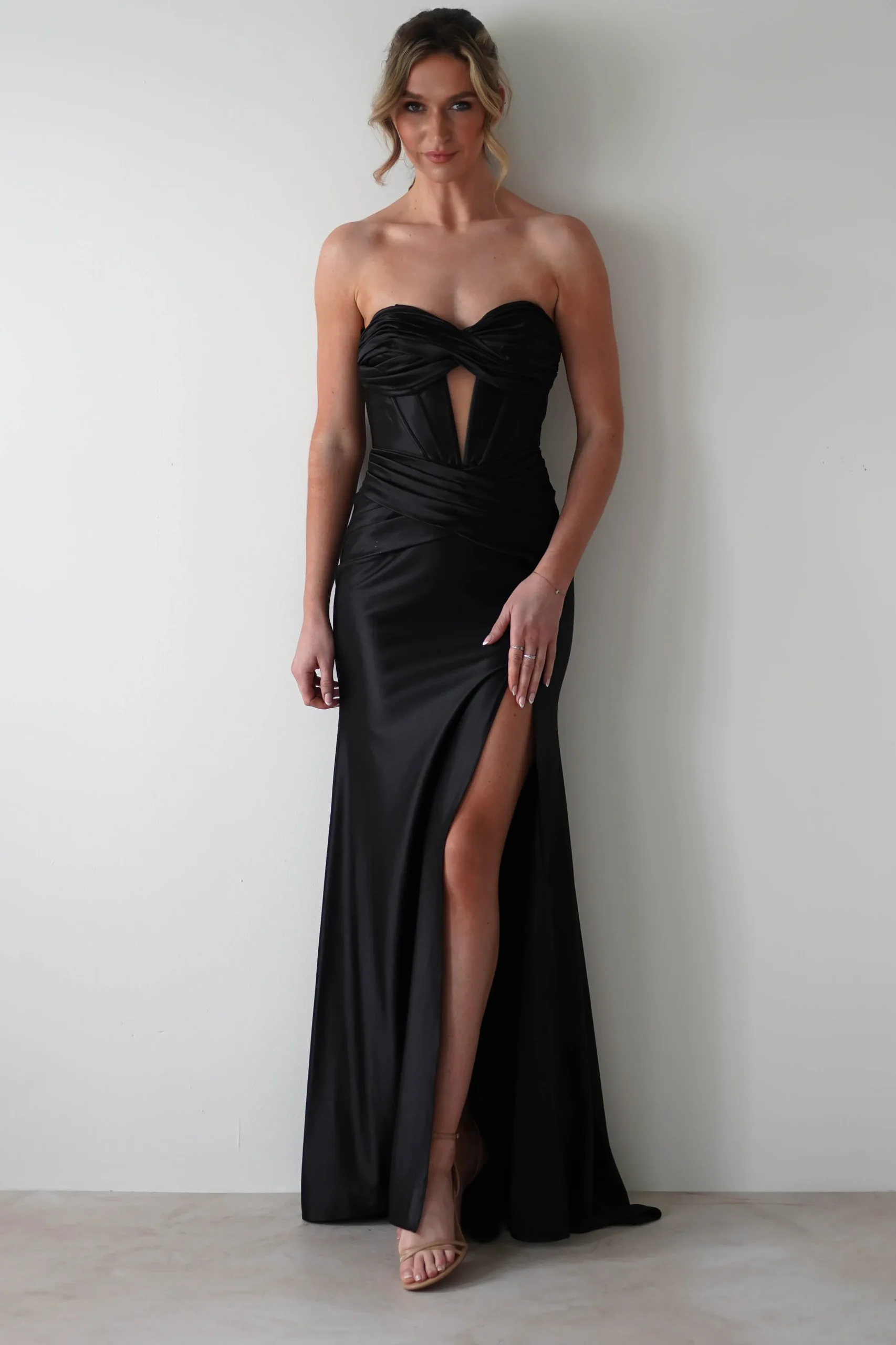 Karra Bodycon Strapless Gown | Black