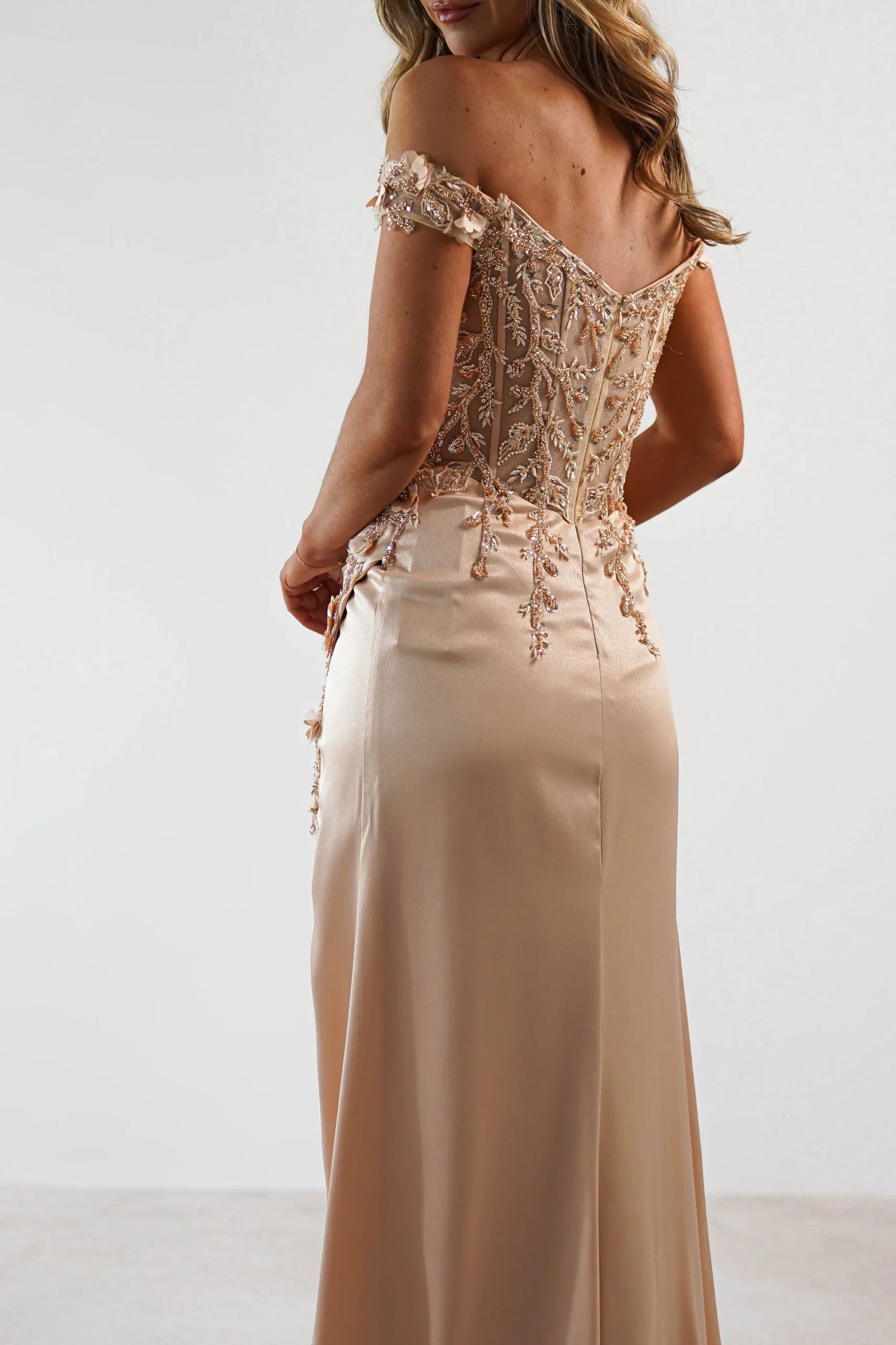 Khacy Embellished Gown | Champagne/Gold
