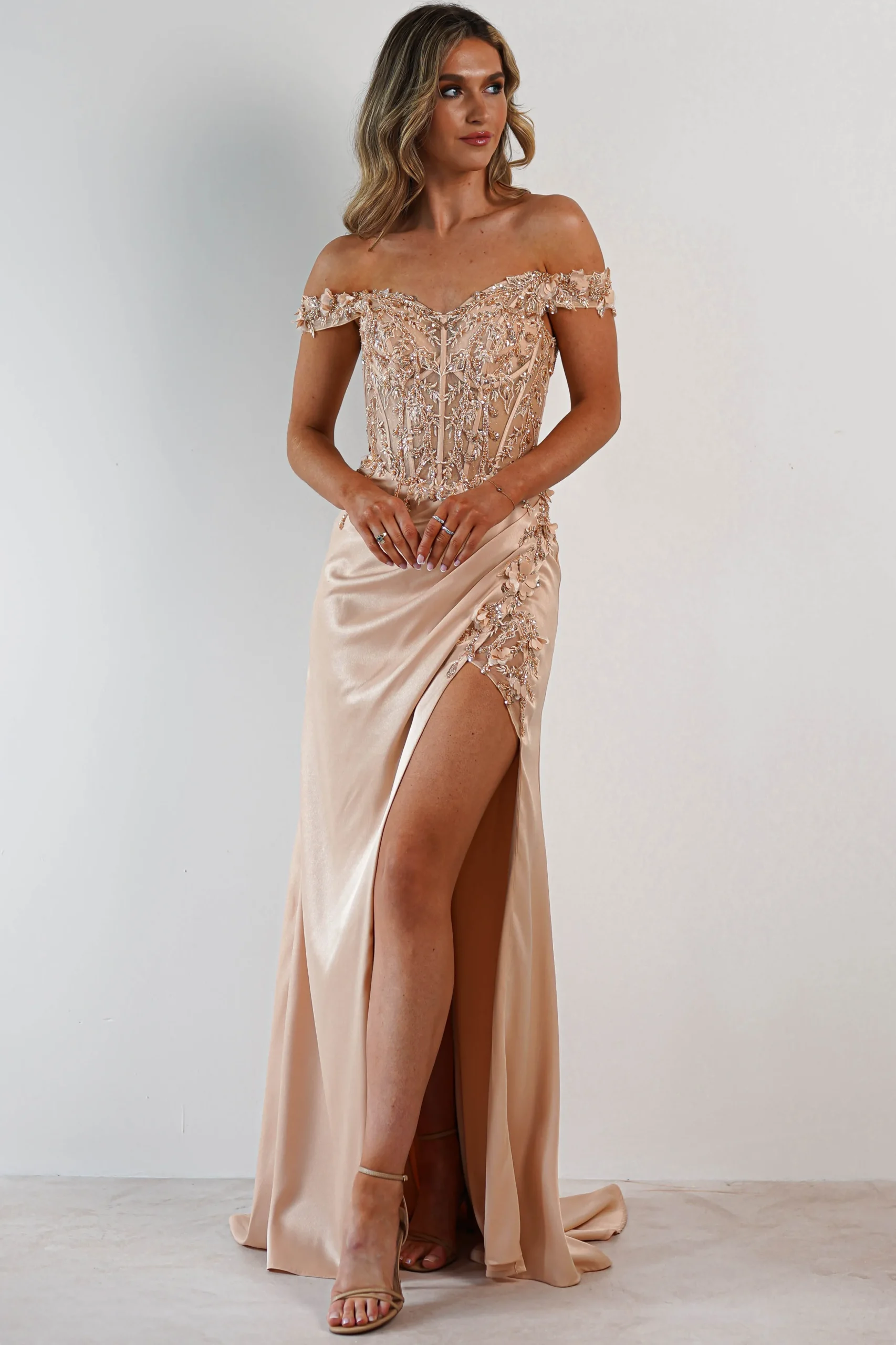 Khacy Embellished Gown | Champagne/Gold
