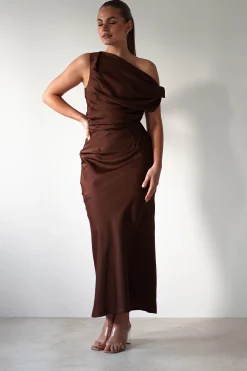 Odelle Soft Off The Shoulder Maxi | Brown