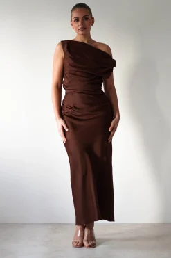 Odelle Soft Off The Shoulder Maxi | Brown