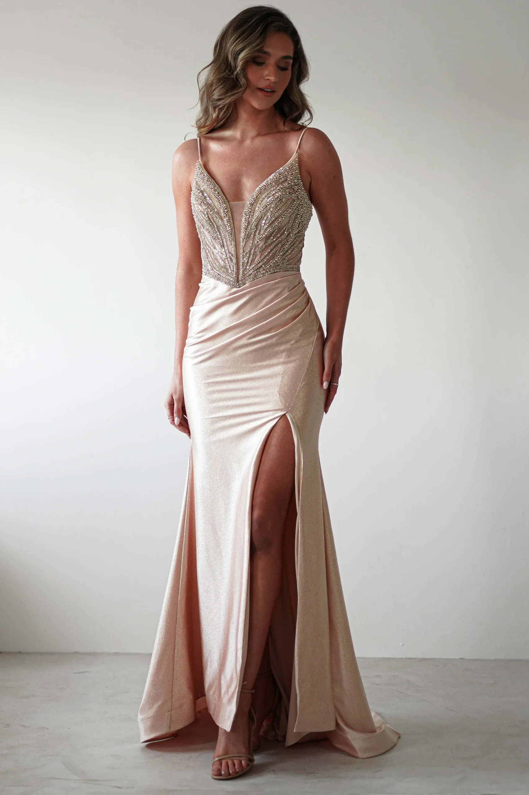 Tiah Glitter Embellished Gown | Gold