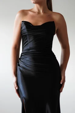 Venice Strapless Bodycon Gown | Black